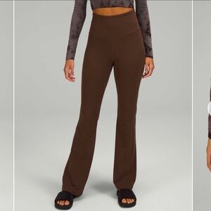 Groove Nulu Super High Rise Flared Pant